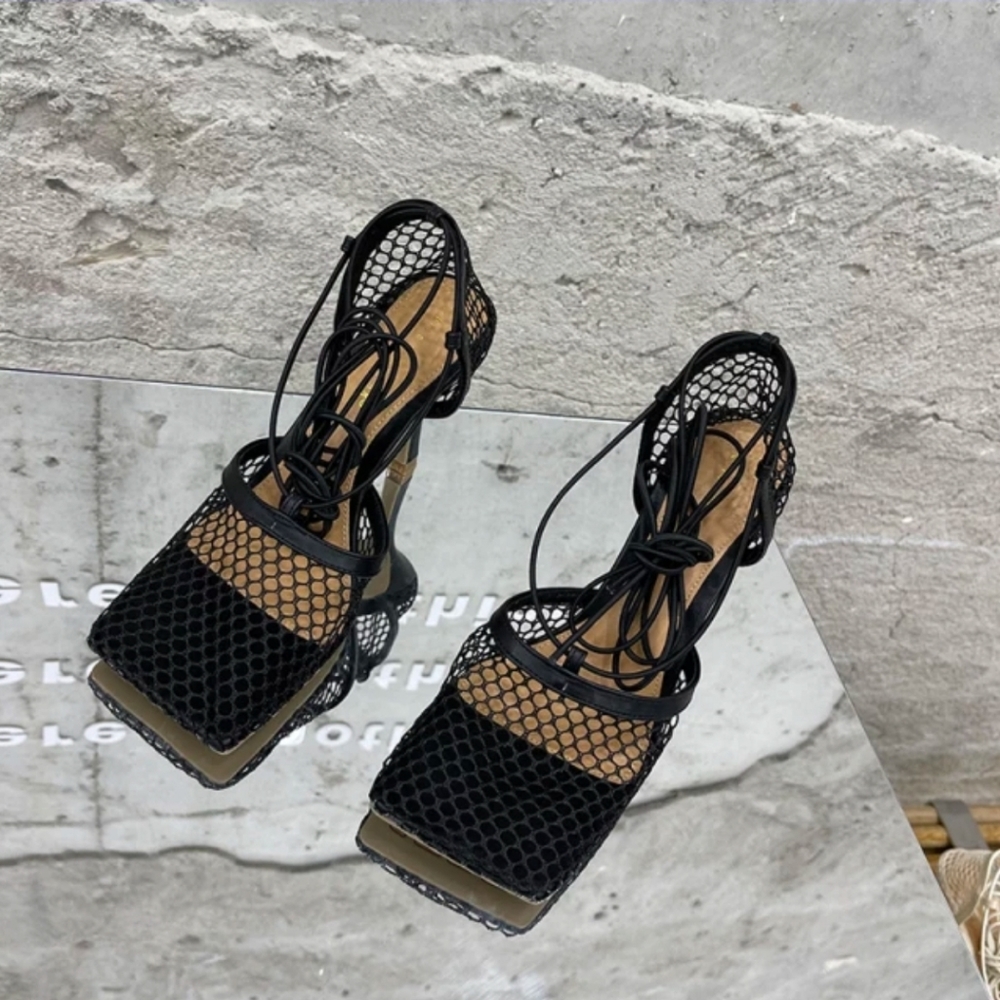 Sandals - Picture 3 of 5